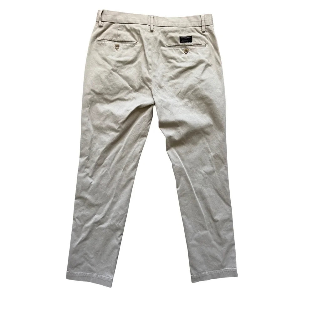 Banana Republic Aiden Chino Mens 32x30 Khaki Slim Fit Stretch Cotton Pants